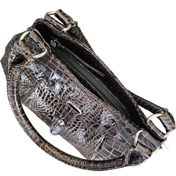 B Bag faux reptile shiny bag. - Picture 3 of 6